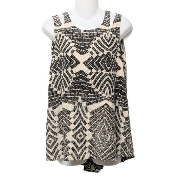 FINN AND ROSE Paxi Silk Tank Top XS - Picture 2 of 7